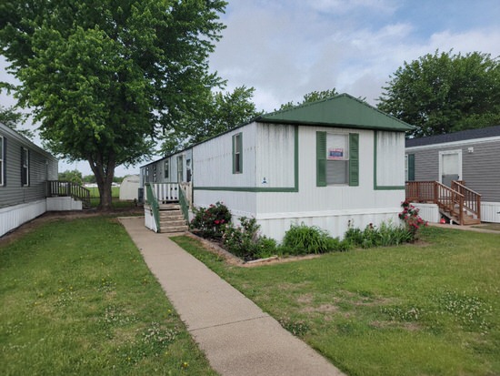 1928 E 47th Street S Unit 6 Wichita KS 67216