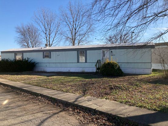 622 W Elm Avenue Unit 214 Charleston IL 61920