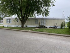 536 W Elm Avenue Unit 202 Charleston IL 61920